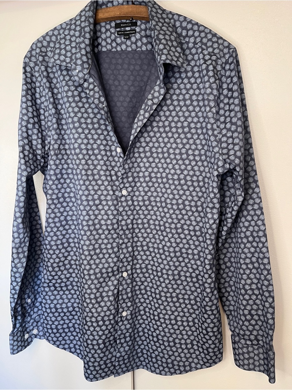 RW&CO. Navy Leaf-Print Lightweight Shirt